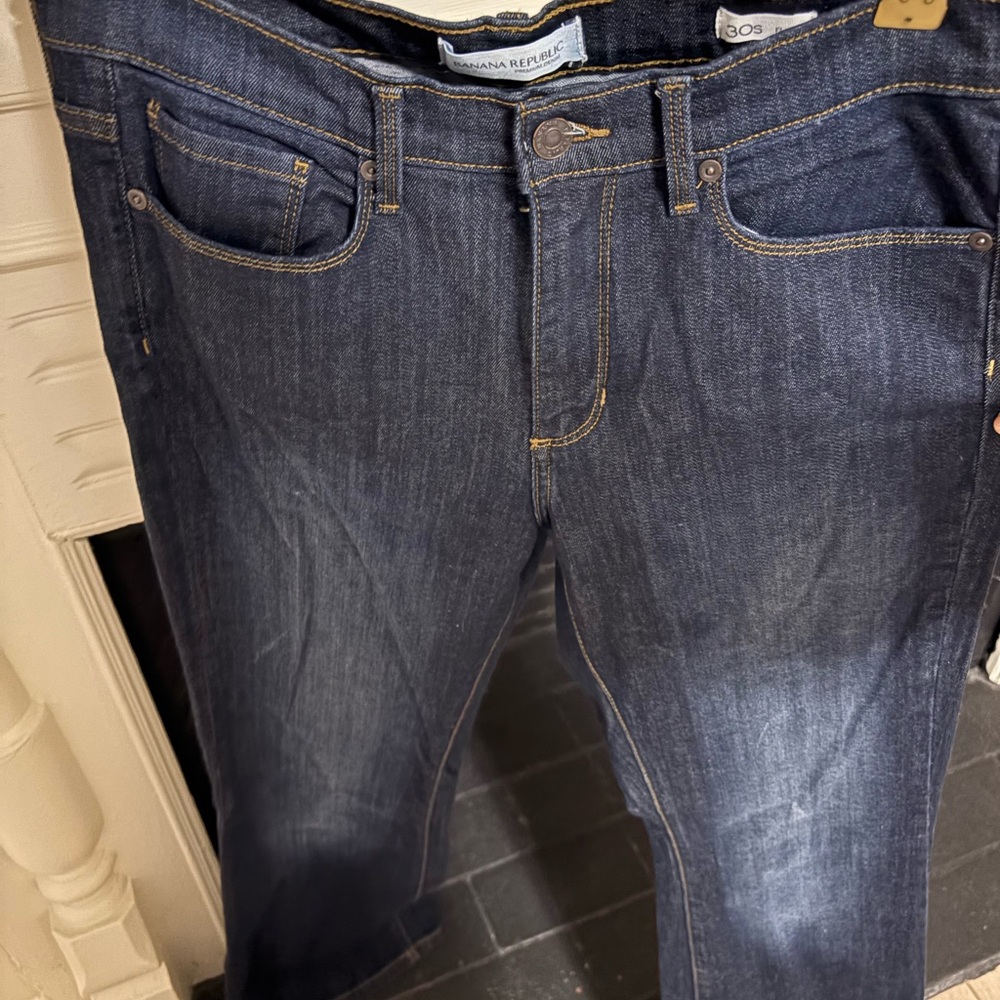 Banana Republic Women’s Indigo Straight Jeans